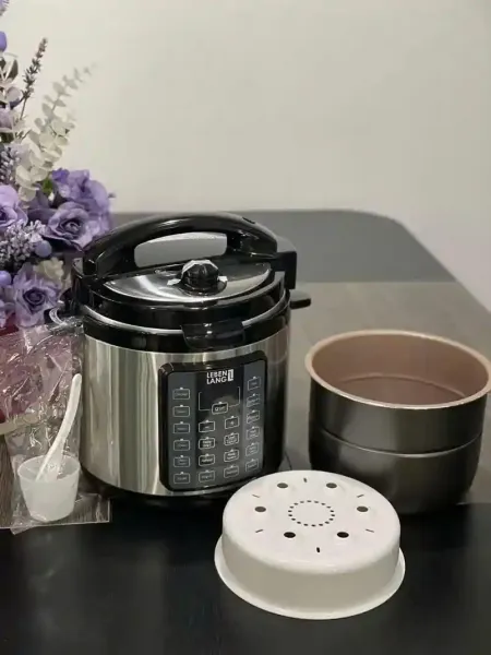 Nồi Áp Suất Điện Tử Đa Năng Lebenlang LBEE0908 1000W 6000ml