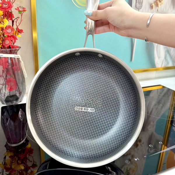 Chảo Gume Blackcube GM1324N Chống Dính Tổ Ong 24cm